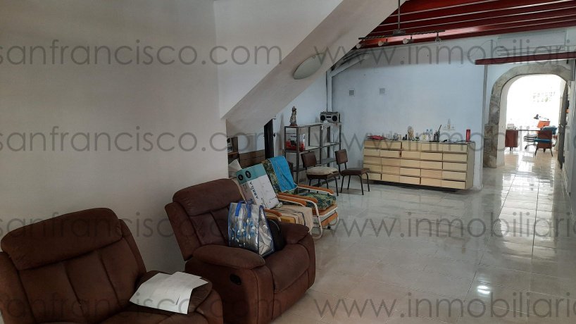 1 BañoBathrooms,Local,En Alquiler,1135
