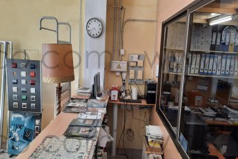 2 BathroomsBathrooms,Local,En Venta,1136