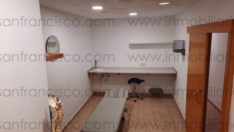 Puerto, ,2 BathroomsBathrooms,Local,En Venta,1152